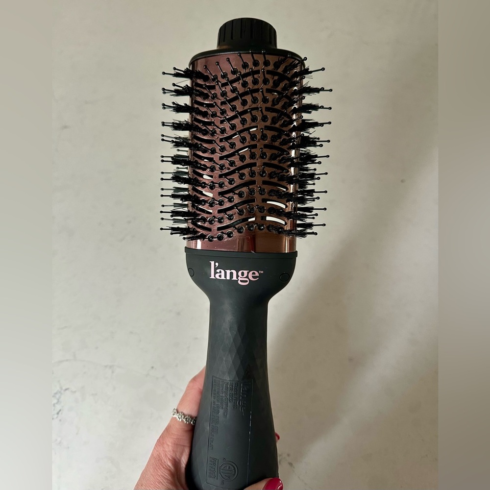 L’ange blowout brush dryer